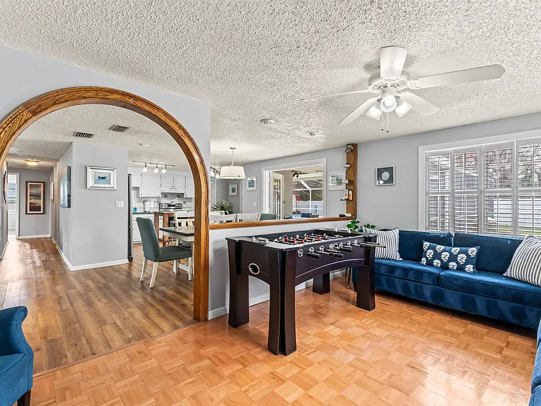 3640 Anderson Ave — Photo 28