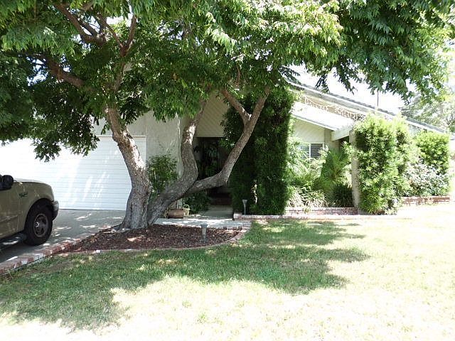 1st image of 13854 Wheeler Ave