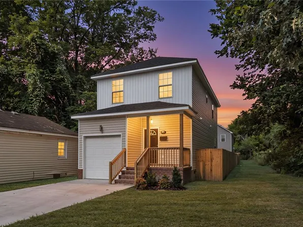 113 N 10th St, Suffolk, VA 23434