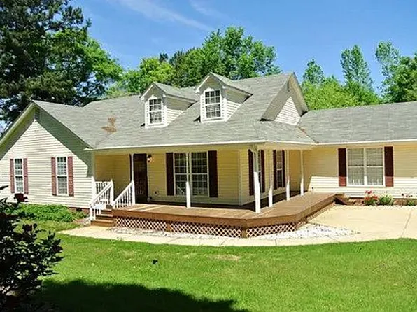 4065 Oak Bowery Rd, Opelika, AL 36801