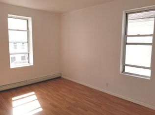 1521 W 12th St #2, Brooklyn, NY 11204