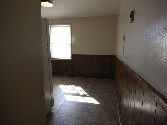 3rd image of 123 Tandy Dr #123C