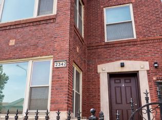 2342 W Jackson Blvd #1R, Chicago, IL