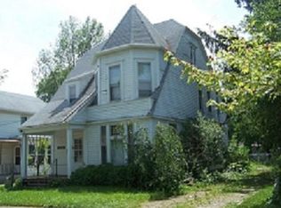 1009 Perry St, Sandusky, OH 44870