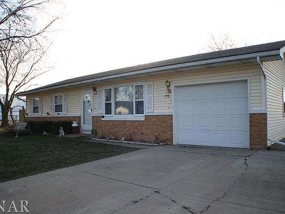 2nd image of 57 Oakwood Dr