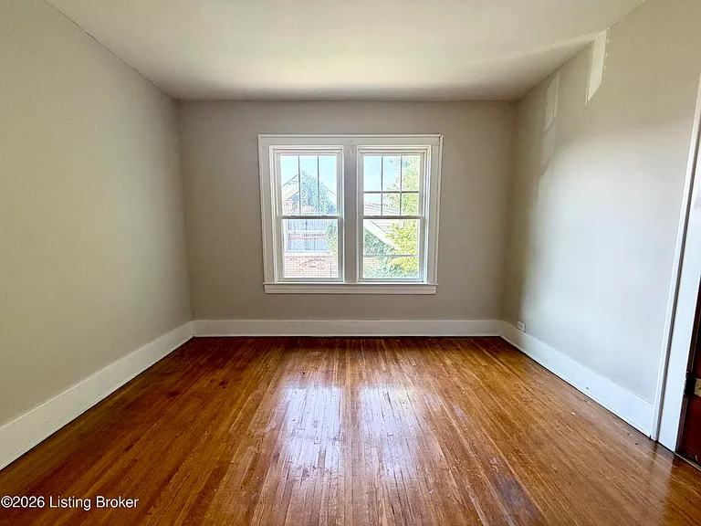 668 Lindell Ave #2 — Photo 6
