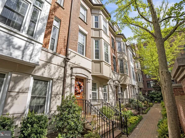 4904 Montgomery Ln, Bethesda, MD 20814