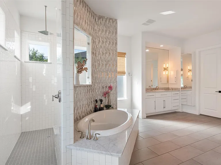 716 Crestone Stream Dr — Photo 18