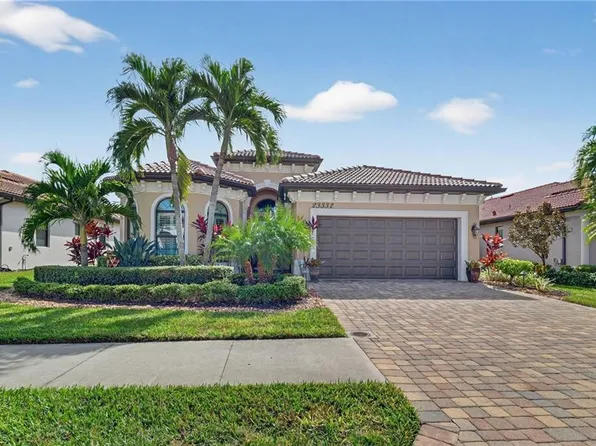23332 Sanabria LOOP, BONITA SPRINGS, FL 34135