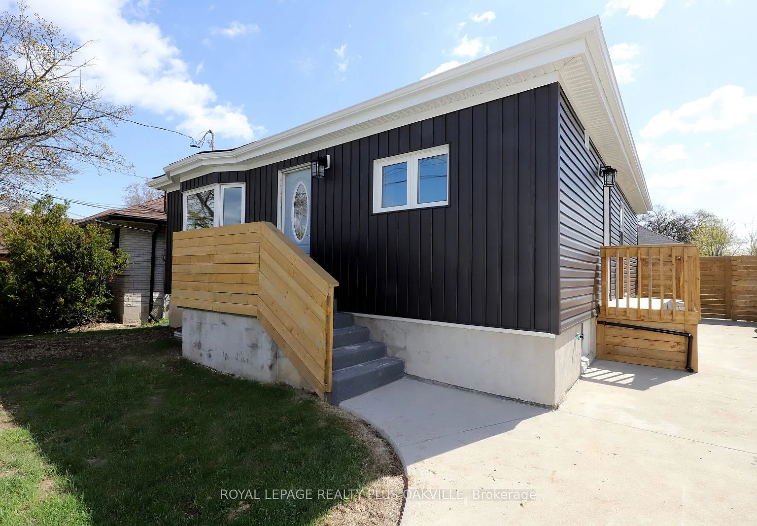 3 bed, $2,450 — Photo 2