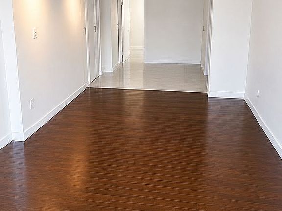 2nd image of 370 E 76th St APT B1106