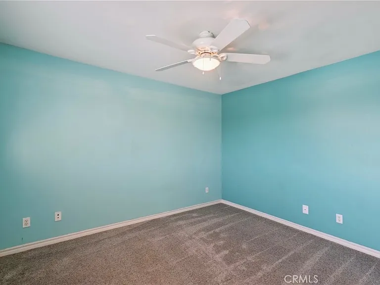 7961 Spaniel Ct — Photo 33