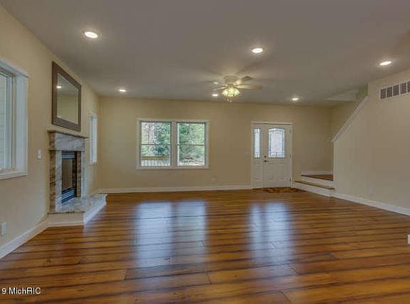 4th image of 13814 Tamara Ln