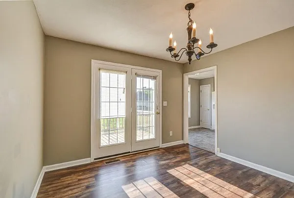 1634 Windriver Rd — Photo 10