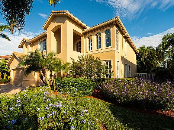 5th image of 4802 SW Long Bay Dr