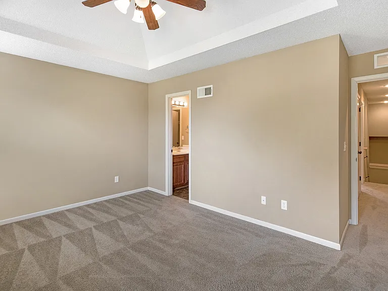 Bennington Park Townhomes — Photo 80