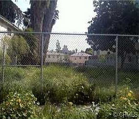 1st image of 5842 Carlton Way