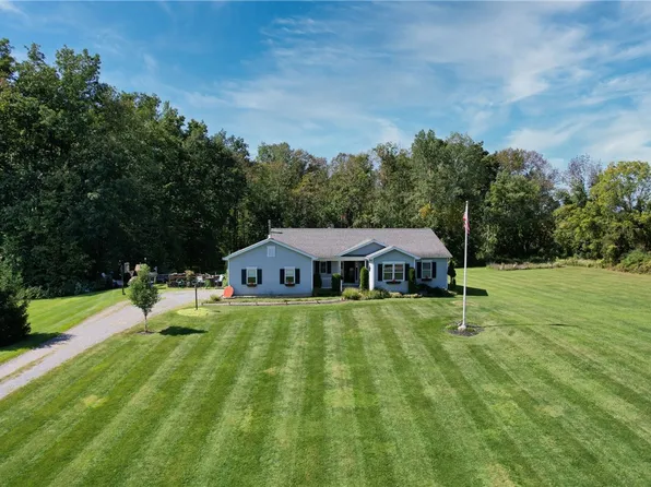 3100 Wesley Rd, Bloomfield, NY 14469