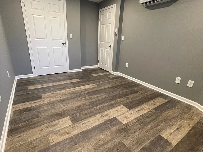 517 1st Ave #3 — Photo 9