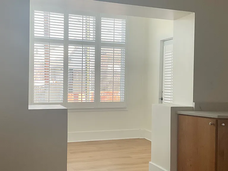 2501 Roswell Ave #105 — Photo 1