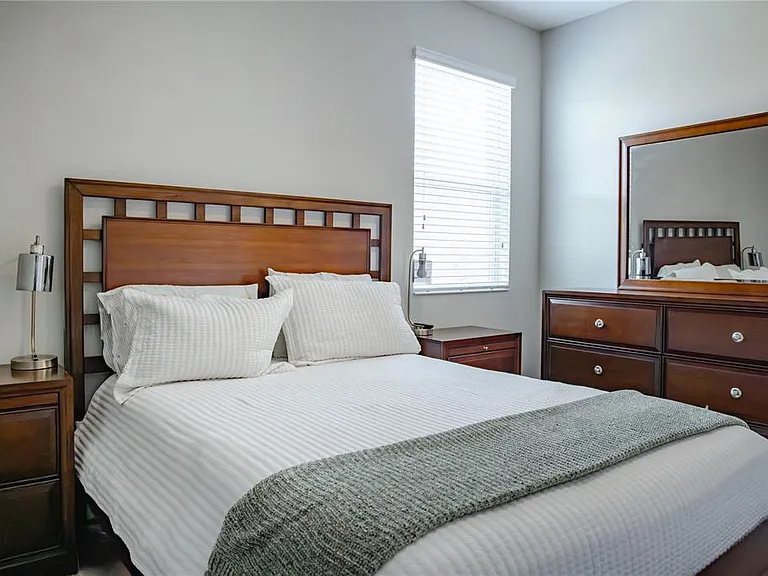 10452 Laguna Plains Dr — Photo 9
