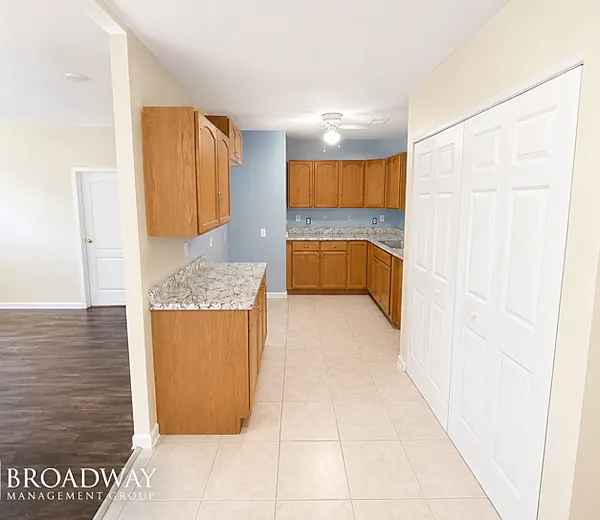 9934 Appollo Ct — Photo 5
