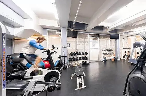 Rented by The Downtown LLC | media 24