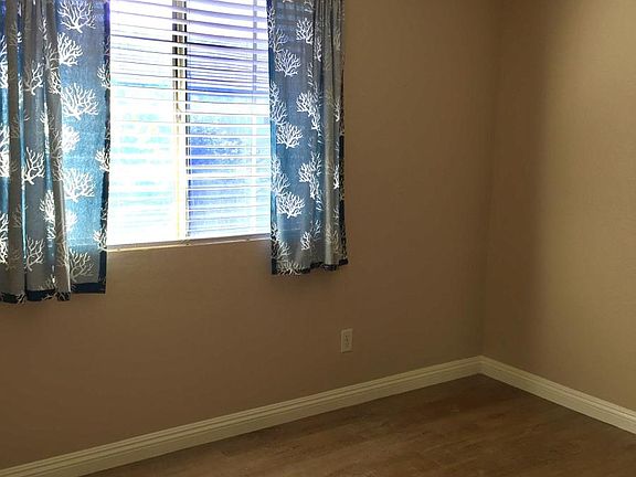 4th image of 12466 N Park Ave