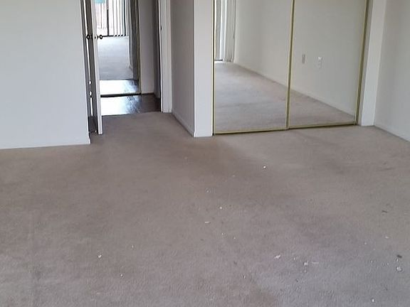 2nd image of 1600 Prince St APT 611