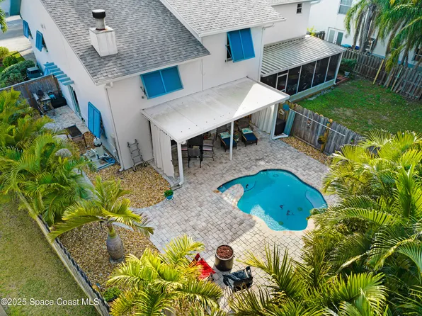 118 Ocean Garden Ln, Cape Canaveral, FL 32920