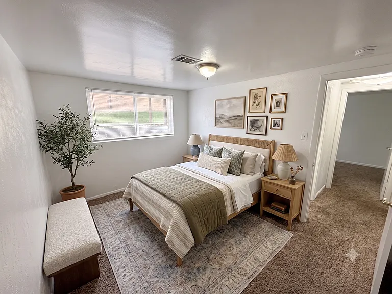 979 Upham Ct — Photo 9