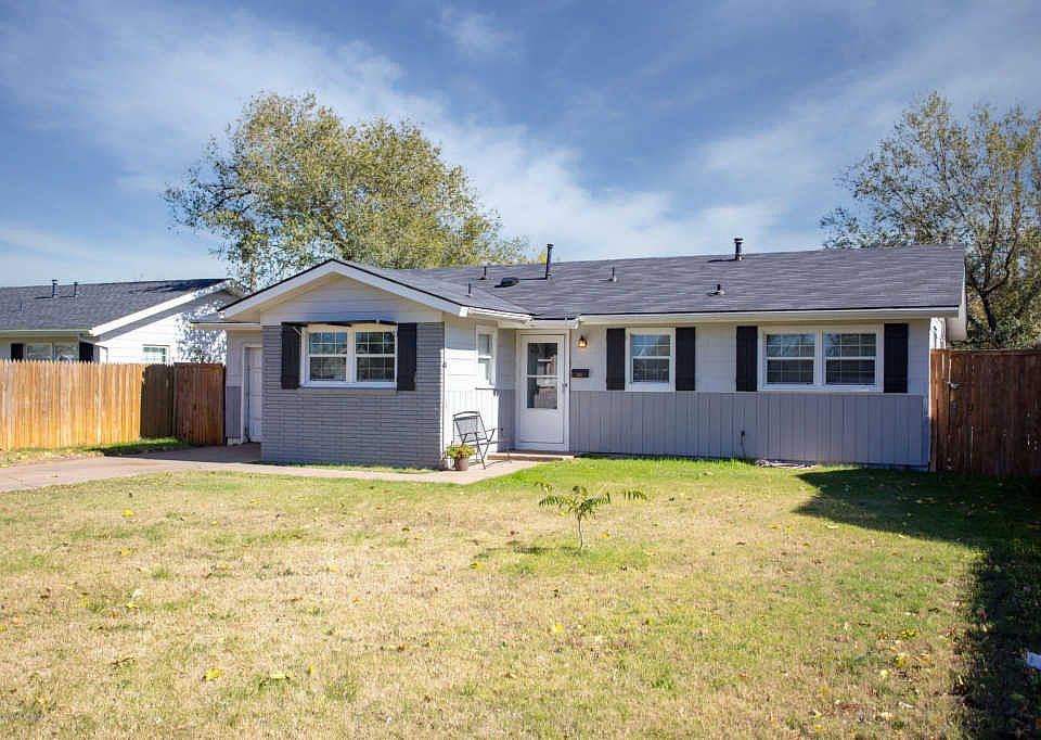 1st image of 1909 Lawndale Dr
