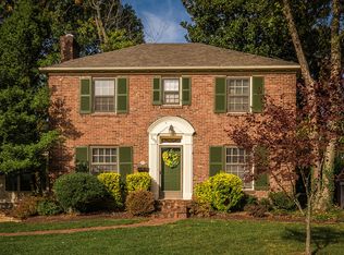 202 Tyne Rd, Bellewood, KY 40207