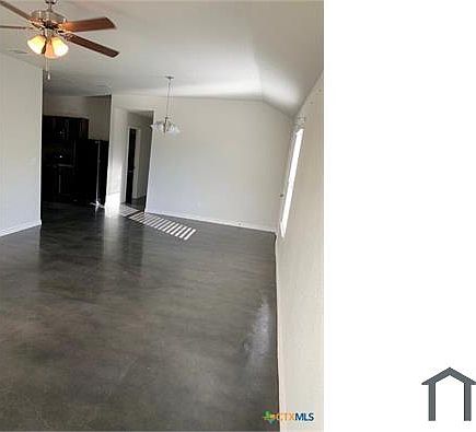 4th image of 1600 Van Zanten Dr #A