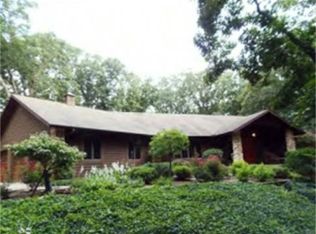 2204 Western Dr, Decatur, IL 62521