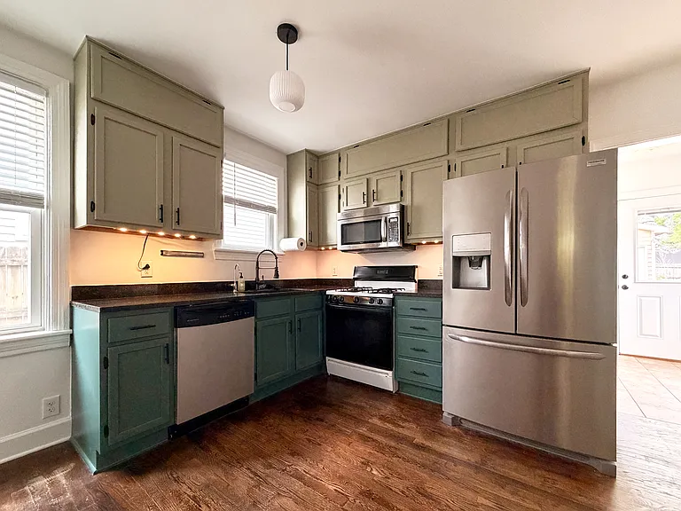 543 Stevenson St — Photo 7