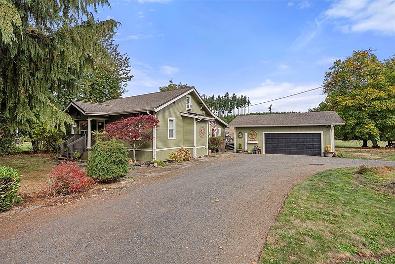 2nd image of 210 Bunker Creek Road