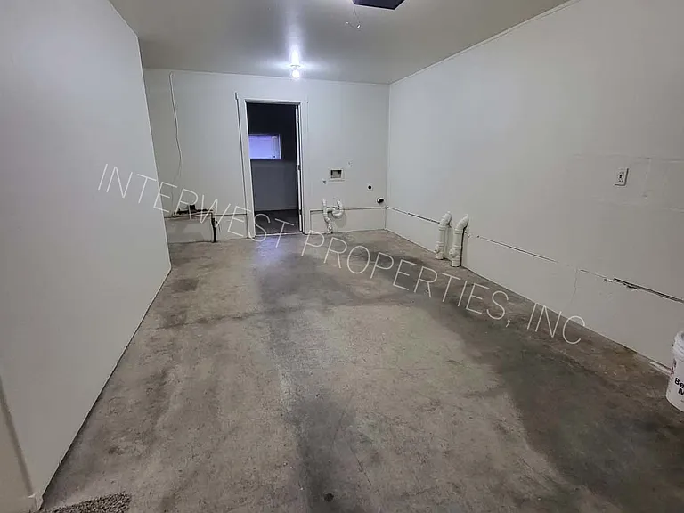520 NE 128th Ave #5 — Photo 12