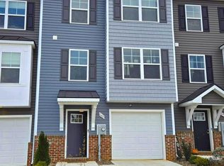 165 Carnes Way, Martinsburg, WV 25403