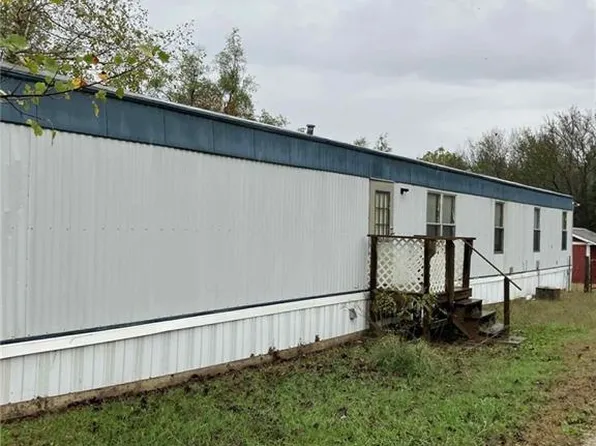 612 E Elm St, Blue Mound, KS 66010