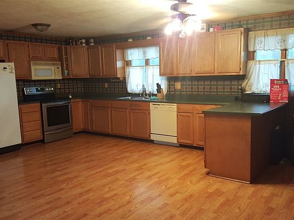 3rd image of 4395 E State Road 205
