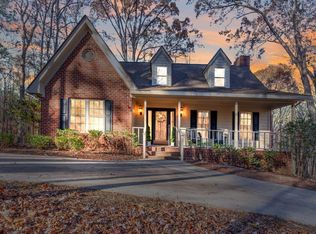 2001 Dove Ln, Clayton, NC 27527