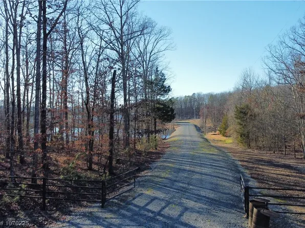 53 Shady Grove Rd, Mount Ida, AR 71957