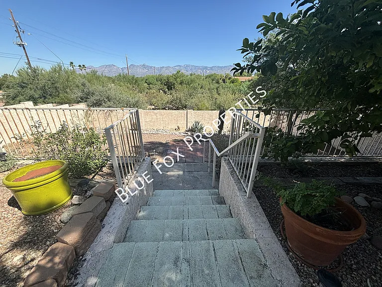 9511 E Briana Ln — Photo 23