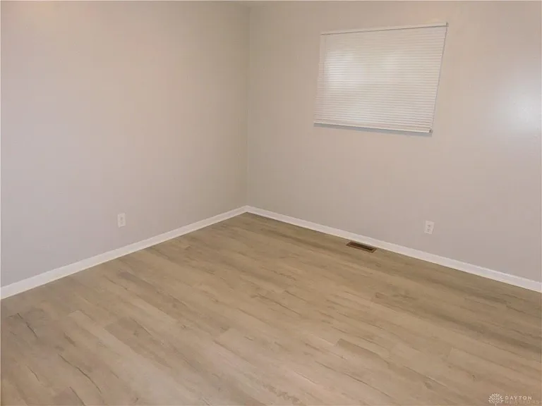 334 Blackwood Ave #3-apt 3 — Photo 6