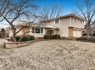 124 Andrew Ln, Schaumburg, IL 60193