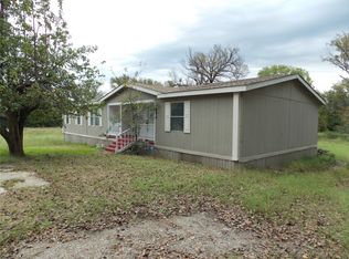 501 S New Hope Rd, Kennedale, TX 76060