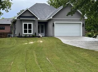 801 Main St, Benton, AR 72015