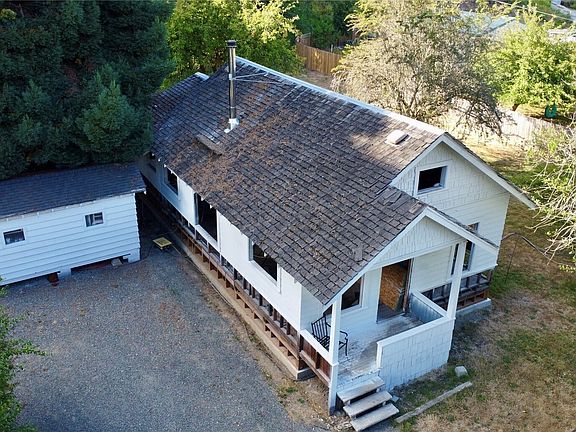 3rd image of 714 S Valley St