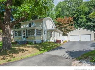 12 Corrinne St, Killingly, CT 06239